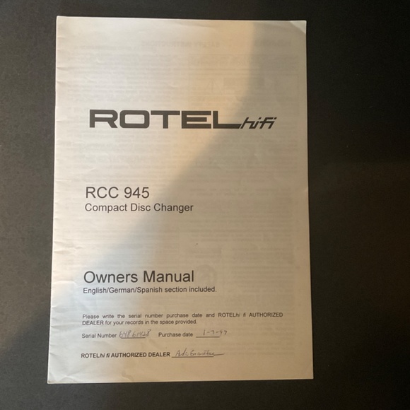Rotel CD Changer (RCC-945) - Picture 5 of 5